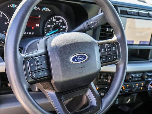 Used 2023 Ford F350 XLT image 29