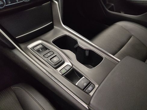 Used 2021 Honda Accord Sport image 26