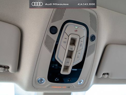 Used 2023 Audi Q5 2.0T Premium w/ Convenience Package AWD/4WD image 33
