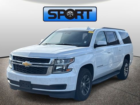 Used 2018 Chevrolet Suburban LT image 1