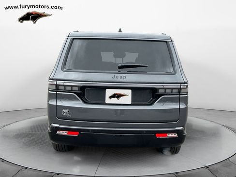 New 2026 Jeep Grand Wagoneer L Limited w/ Premium Group II AWD/4WD image 4