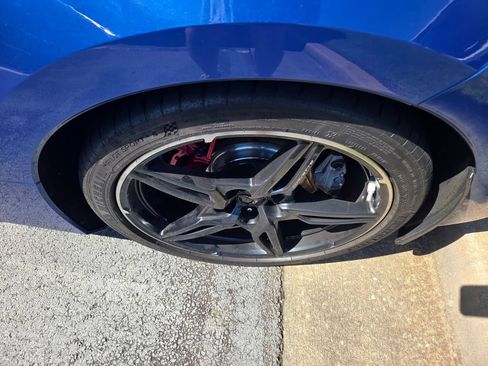 Used 2021 Chevrolet Corvette Stingray Premium Conv w/ Z51 Performance Package RWD image 6