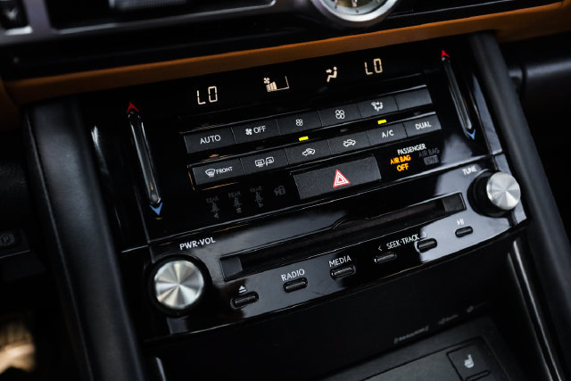 Used 2022 Lexus IS 300 AWD w/ Premium Package image 31