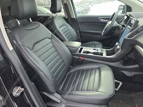 Used 2024 Ford Edge SEL w/ Convenience Package image 14