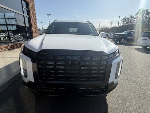 Used 2024 Hyundai Palisade Calligraphy image 9