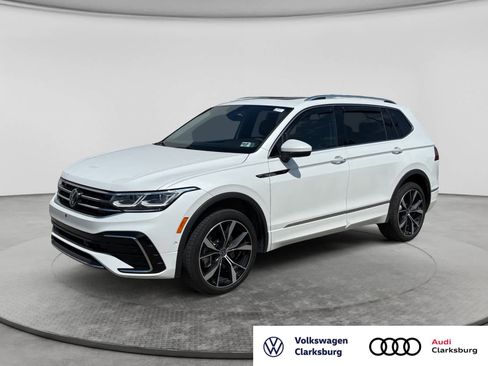 Used 2024 Volkswagen Tiguan SEL R-Line AWD/4WD image 1