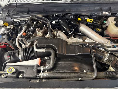 Used 2014 Ford F350 King Ranch w/ King Ranch w/Chrome Package image 8