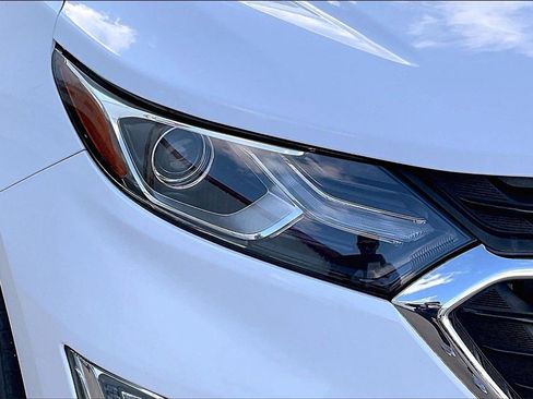 Used 2019 Chevrolet Equinox LT image 28