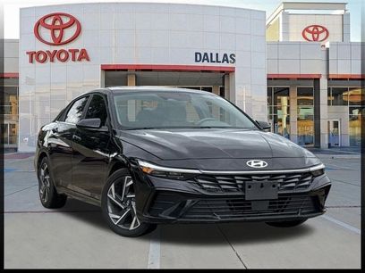Used 2024 Hyundai Elantra SEL w/ Convenience Package
