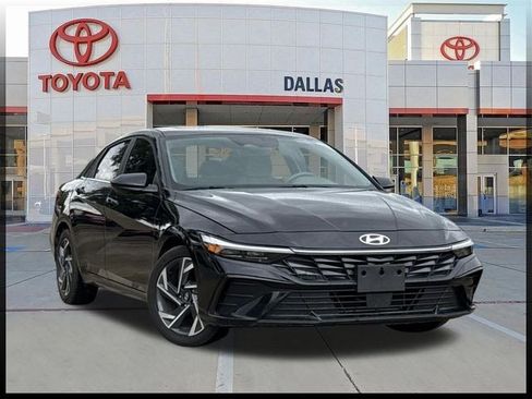Used 2024 Hyundai Elantra SEL w/ Convenience Package FWD image 1