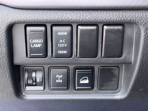 Used 2021 Nissan Titan PRO-4X w/ Pro-4x Convenience Package AWD/4WD image 26