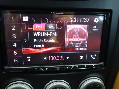 Used 2018 Nissan 370Z Coupe w/ Z34 Heritage Edition - Yellow image 27