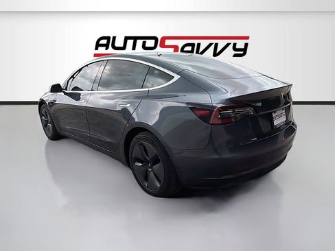 Used 2020 Tesla Model 3 Standard Range Plus RWD image 5