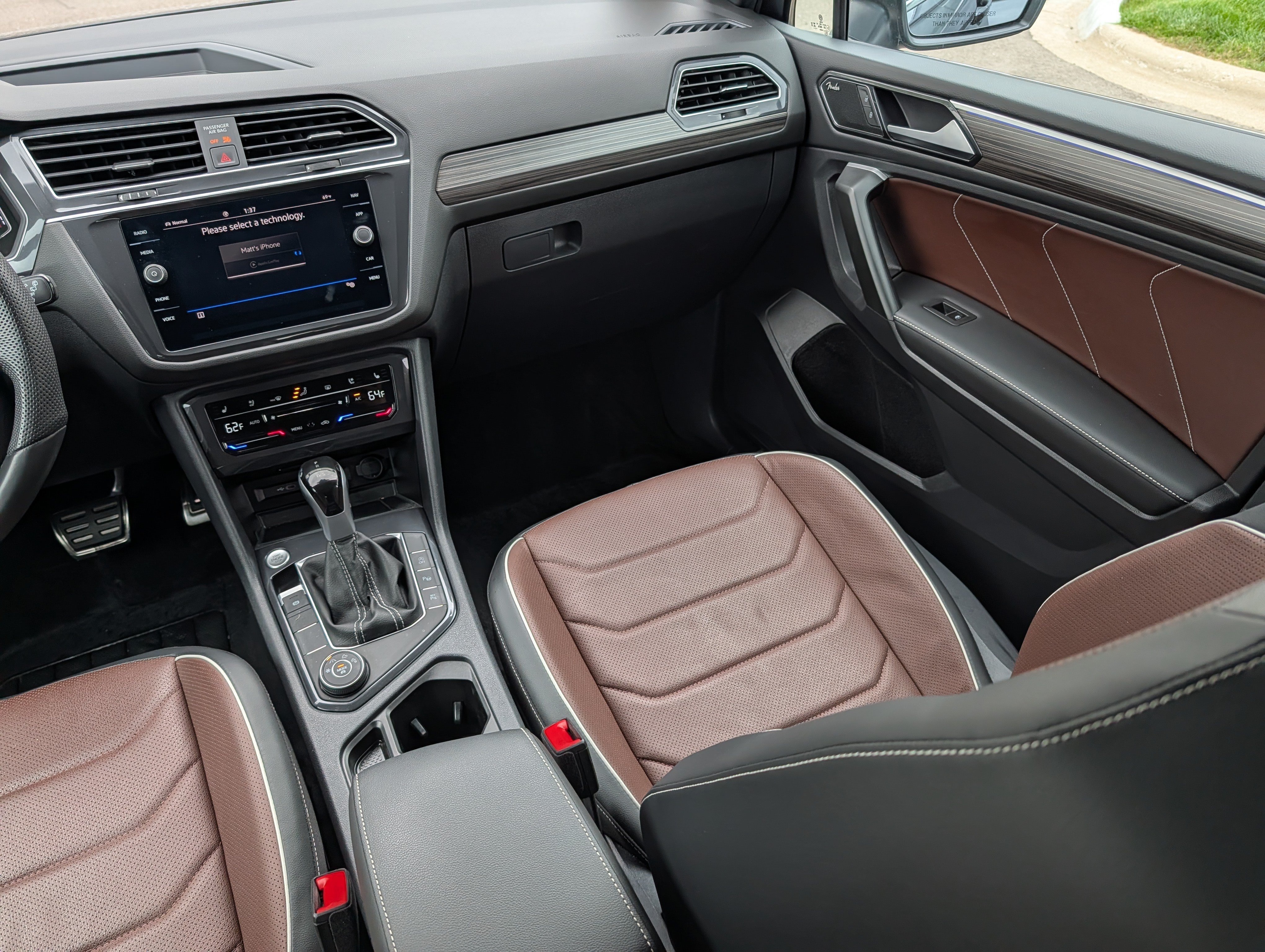 Certified 2024 Volkswagen Tiguan SEL R-Line w/ MDO Package, Two-Row AWD/4WD image 11