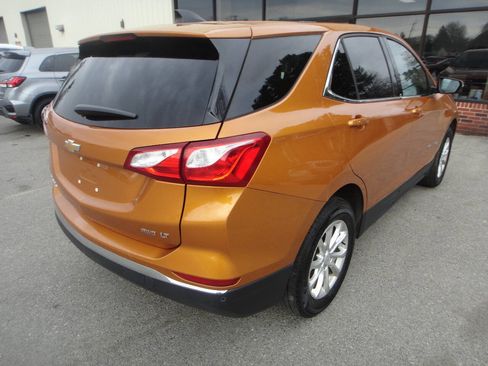 Used 2018 Chevrolet Equinox LT AWD/4WD image 6