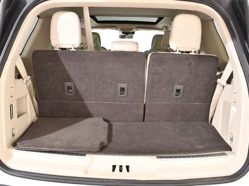 Used 2020 Lincoln Navigator Reserve w/ Luxury Package AWD/4WD image 21
