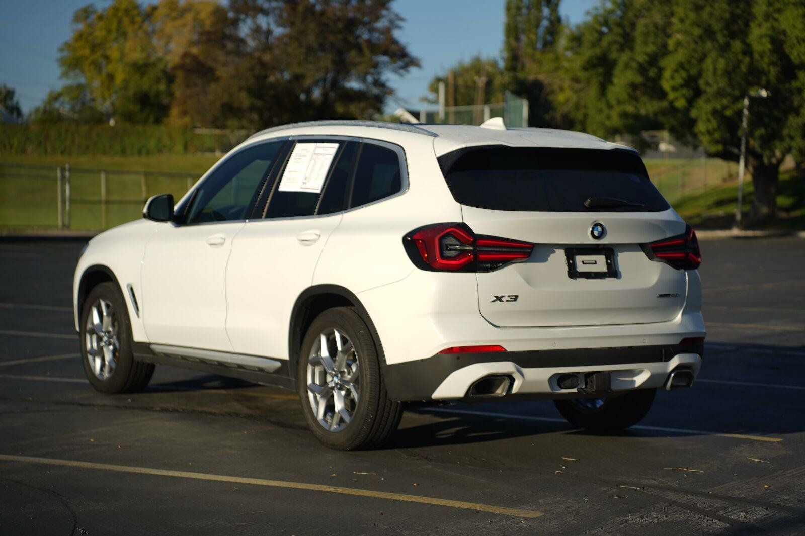 Used 2023 BMW X3 xDrive30i w/ Premium Package AWD/4WD image 3