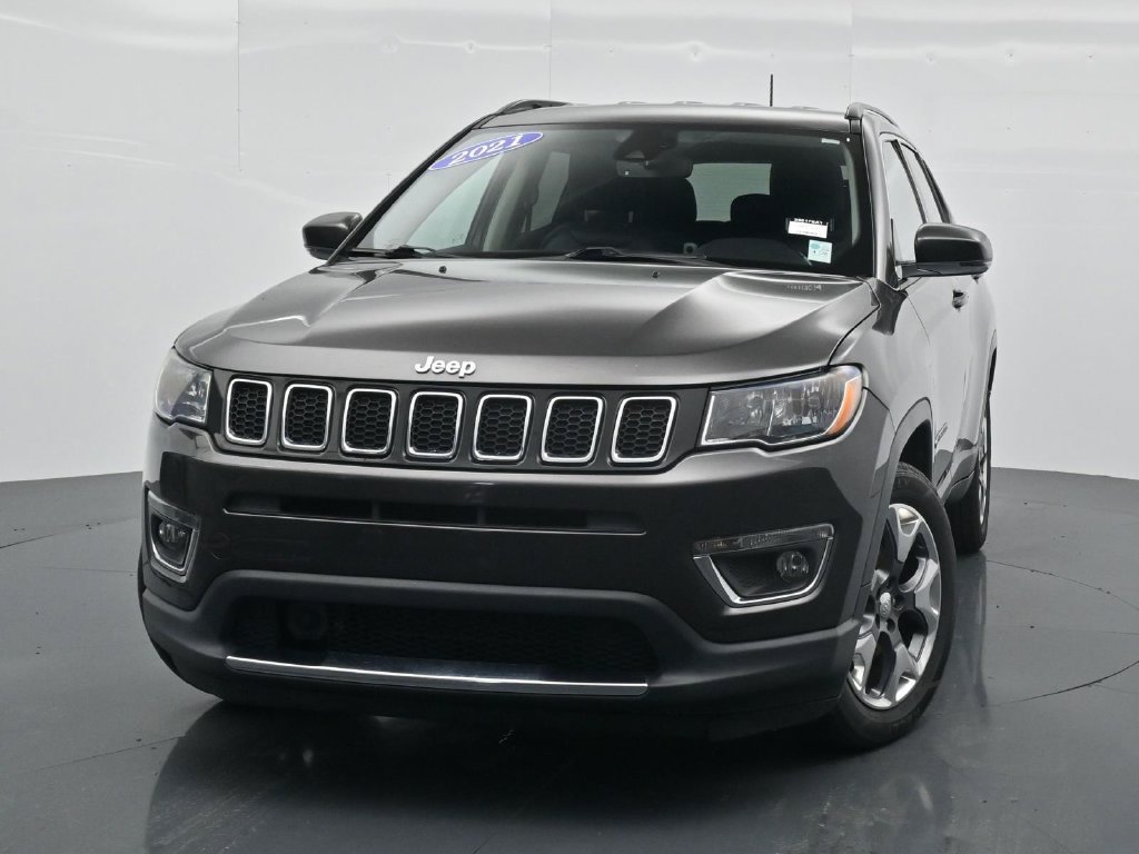 Used 2021 Jeep Compass Limited FWD image 2