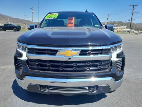 Used 2026 Chevrolet Silverado 1500 LT AWD/4WD image 4