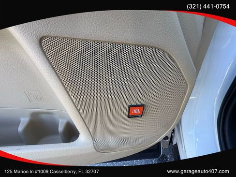 Used 2016 Toyota Highlander Limited image 11