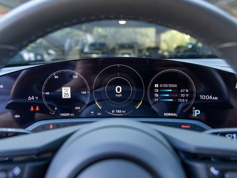 Certified 2021 Porsche Taycan image 35