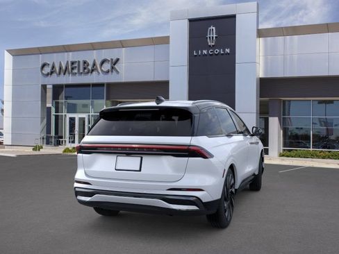 New 2026 Lincoln Nautilus Reserve w/ Jet Appearance Package AWD/4WD image 8