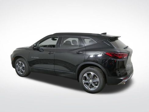 Used 2023 Chevrolet Blazer LT w/ Convenience Package AWD/4WD image 8