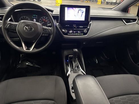 Used 2023 Toyota Corolla SE image 9