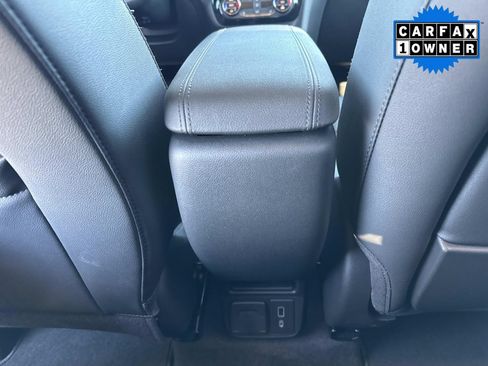 Used 2023 Buick Encore GX Essence w/ Experience Buick Package image 18