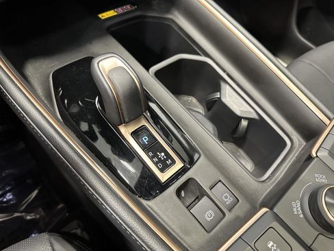 Used 2025 Toyota Grand Highlander AWD Hybrid image 26