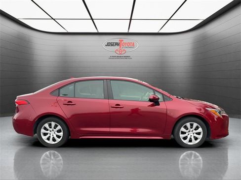 Used 2023 Toyota Corolla LE image 14