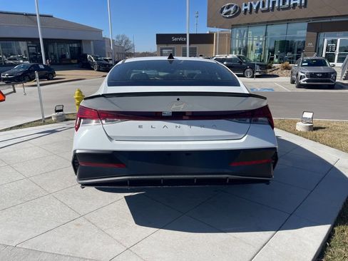 New 2026 Hyundai Elantra SEL Sport Premium image 4