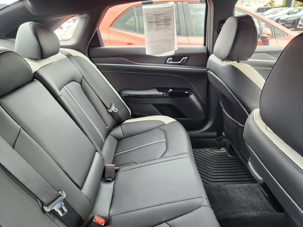Used 2025 Kia K5 GT-Line AWD/4WD image 16