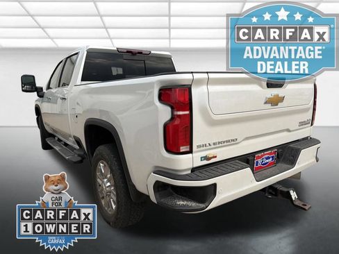 Used 2025 Chevrolet Silverado 2500 High Country w/ High Country Premium Package AWD/4WD image 5