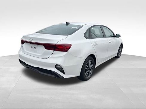 Certified 2024 Kia Forte LXS image 8