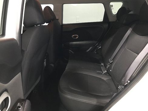 Used 2017 Kia Soul FWD image 20