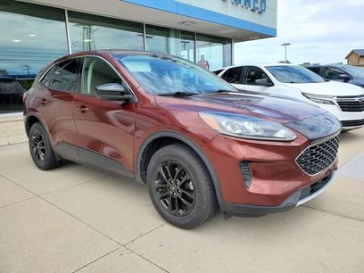 Used 2021 Ford Escape SE w/ Cold Weather Package