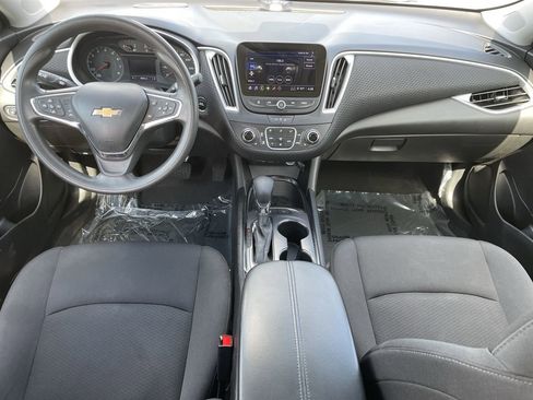 Used 2024 Chevrolet Malibu LT FWD image 12