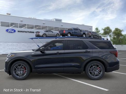 New 2026 Ford Explorer ST-Line RWD image 3
