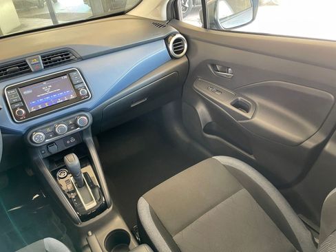 Used 2025 Nissan Versa SV image 33