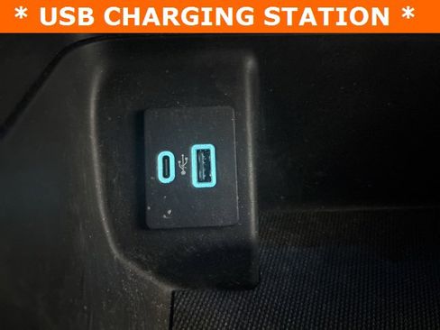 Used 2023 Ford F150 XLT w/ Equipment Group 302A High image 19