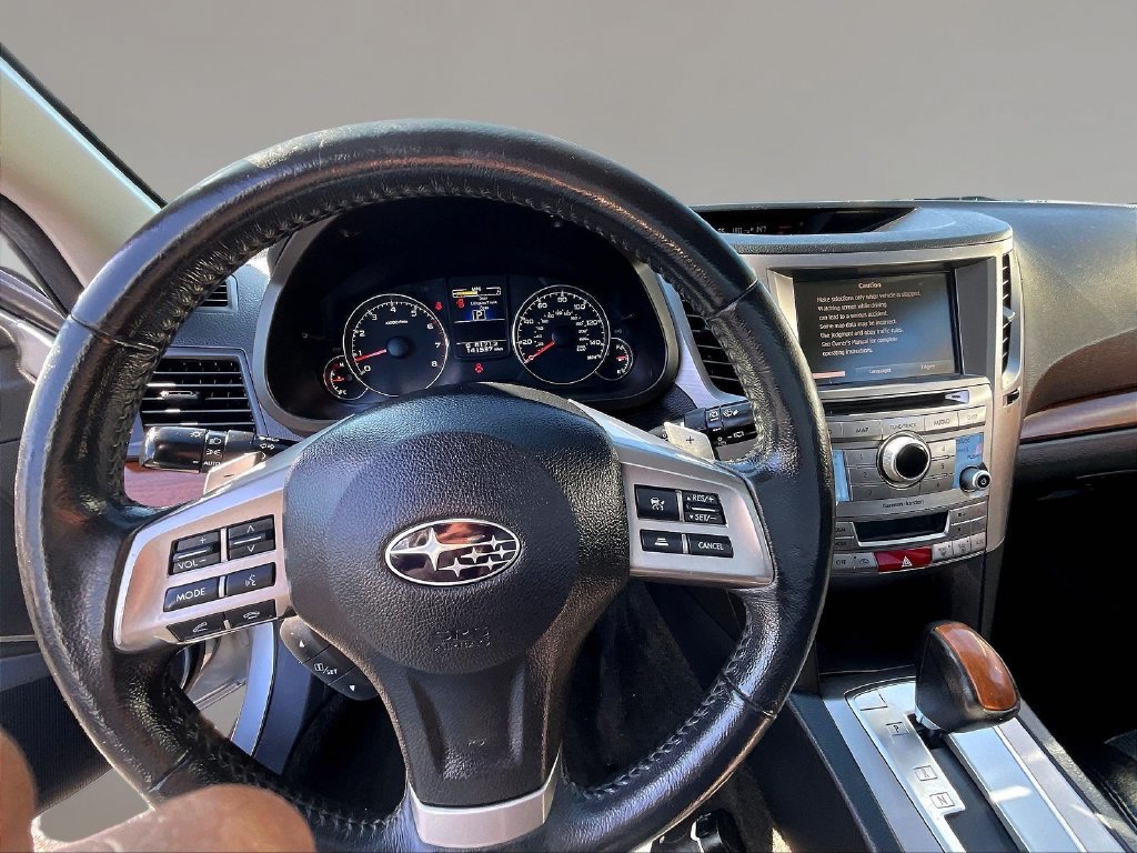 Used 2014 Subaru Outback 2.5i Limited AWD/4WD image 8