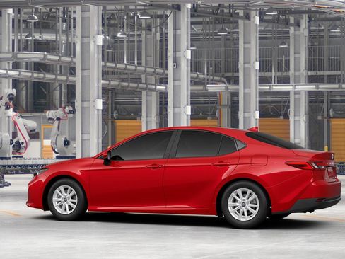New 2026 Toyota Camry LE FWD image 5