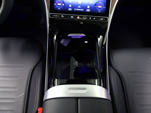 Certified 2023 Mercedes-Benz C 300 4MATIC Sedan image 16