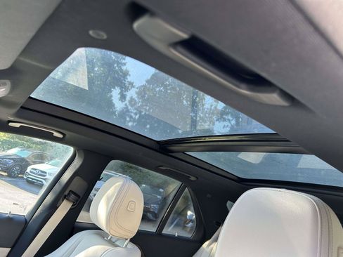 Certified 2025 Mercedes-Benz GLE 450 4MATIC image 22