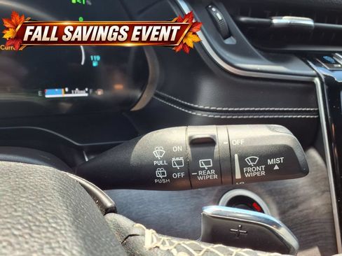 Used 2024 Jeep Grand Cherokee Limited 4xe AWD/4WD image 24