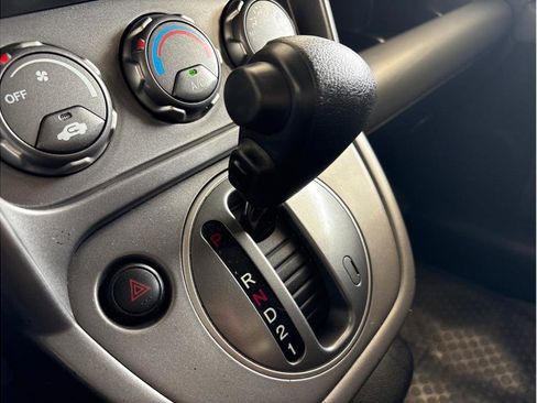 Used 2005 Honda Element EX image 18