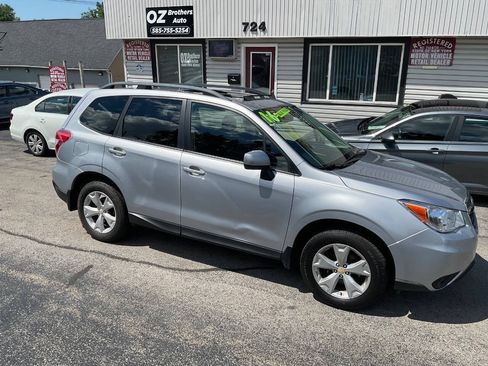 Used 2016 Subaru Forester 2.5i Premium w/ All-Weather Package AWD/4WD image 3
