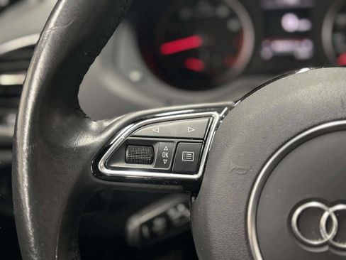 Used 2018 Audi Q3 2.0T Premium Plus w/ Premium Plus Package image 37