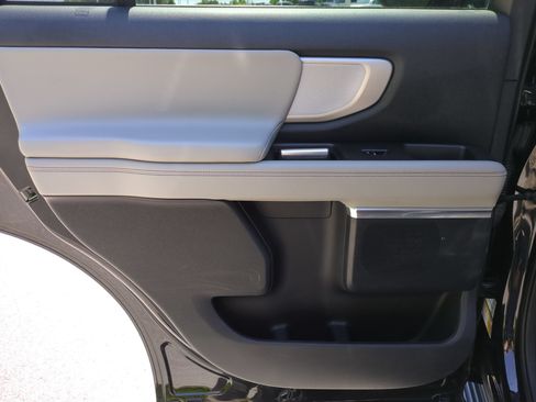 Certified 2025 Ford Expedition Active RWD image 27